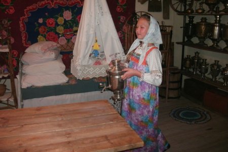 Краеведческий музей – это не только ценные экспонаты… Краеведческий музей – это не только ценные экспонаты…