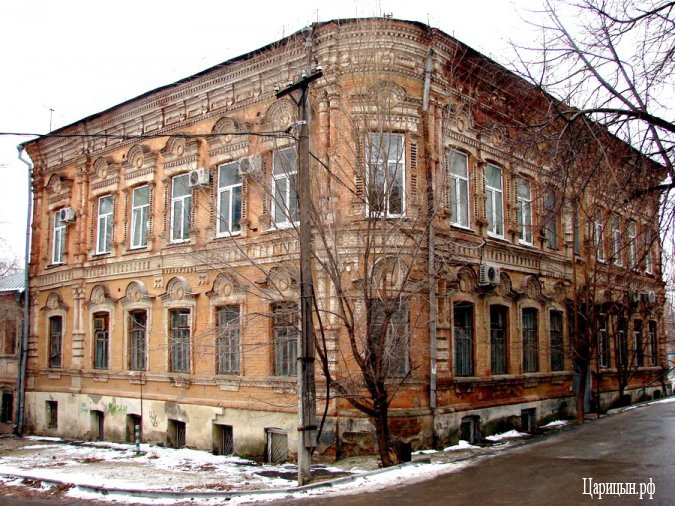 Балашовская, 13