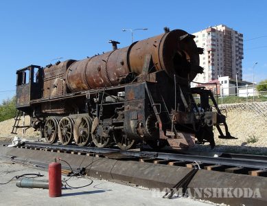 Паровоз на набережной